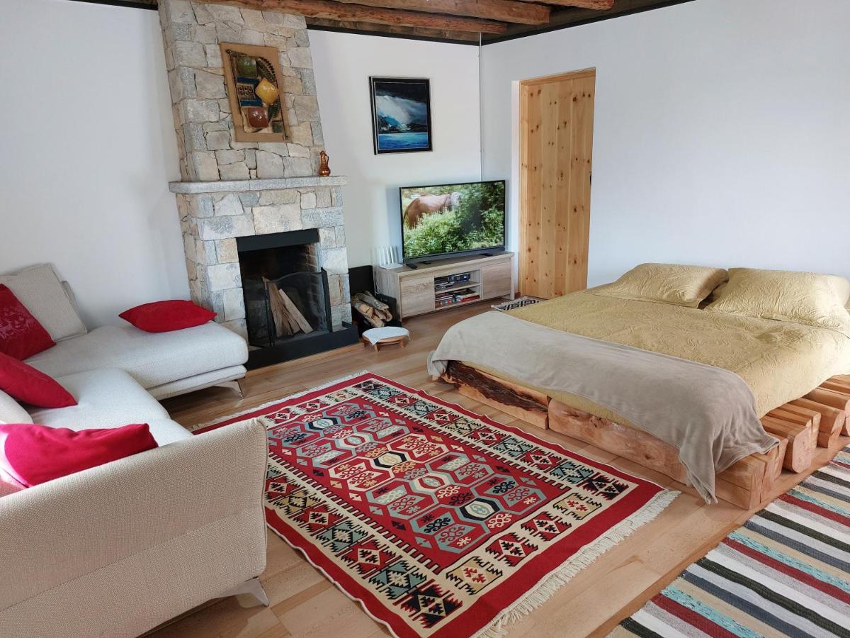 Vila Rira - Rrajce, Shebenik Perrenjas Exteriér fotografie